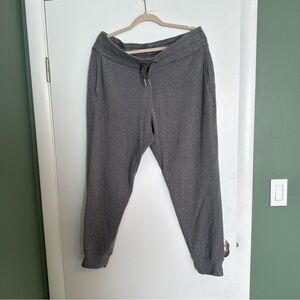 ATHLETA HEATHER GREY SWEATPANT JOGGERS